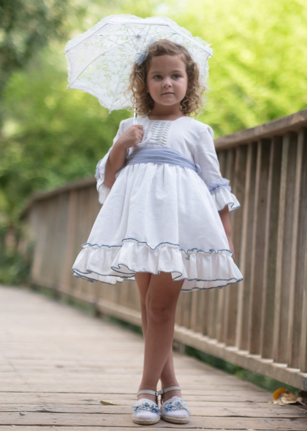 Vestido blanco azul Niña Nekenia 25211804