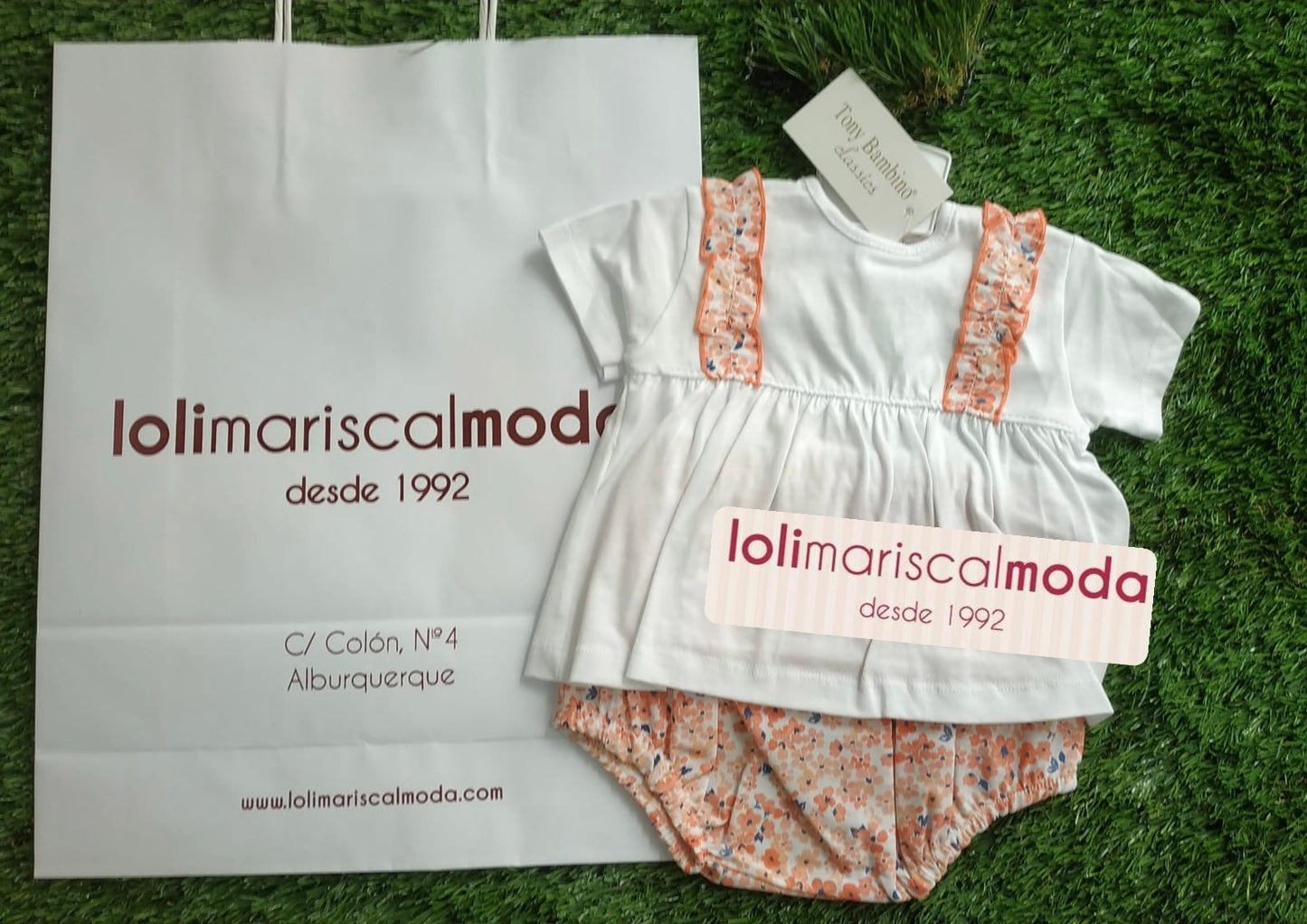 Conjunto Tony Bambino Flores naranja