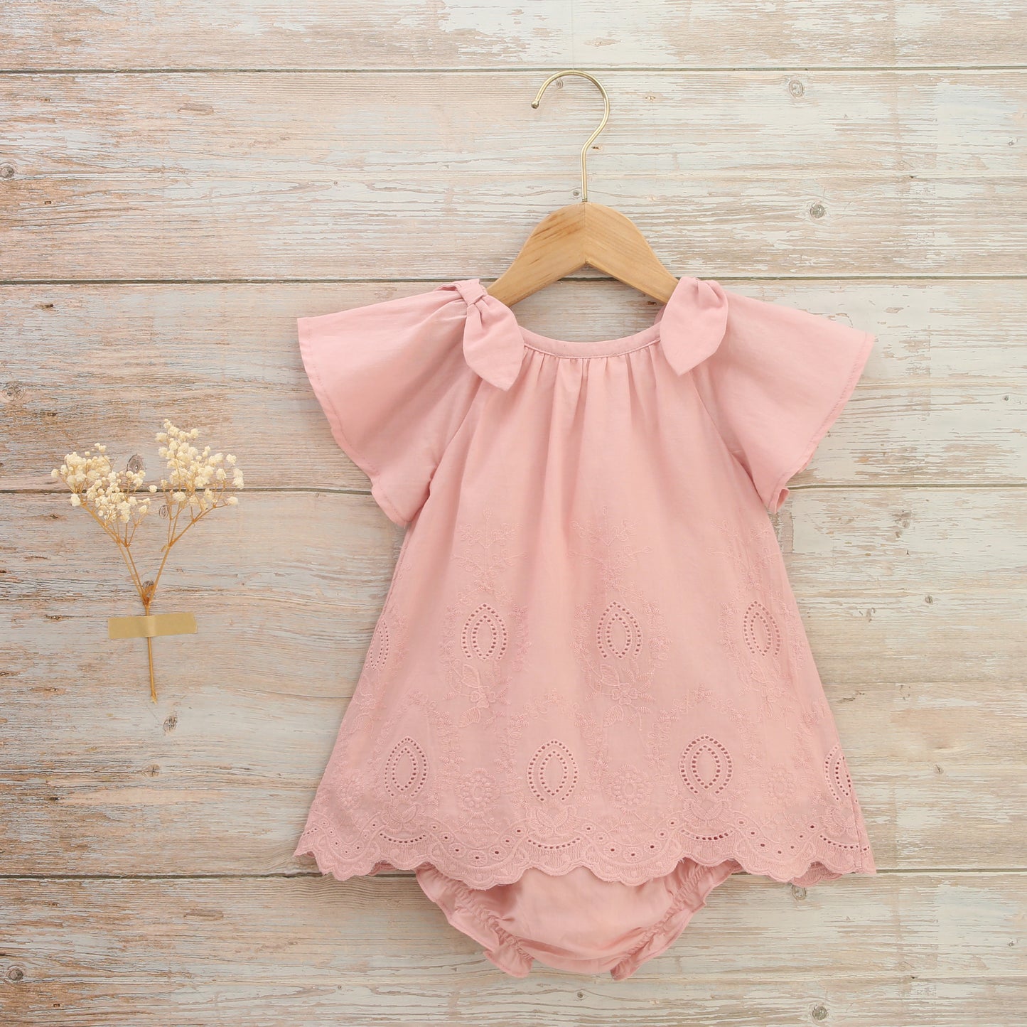 Dadati NC21 Vestido bebe rosa brocados lolimariscalmoda 32.90